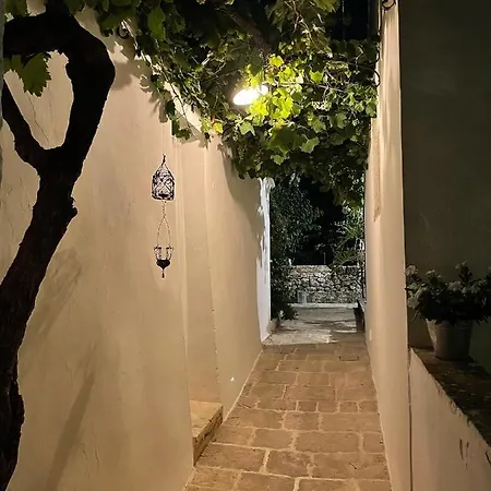 Masseria Trulli&stelle * ノーチ
